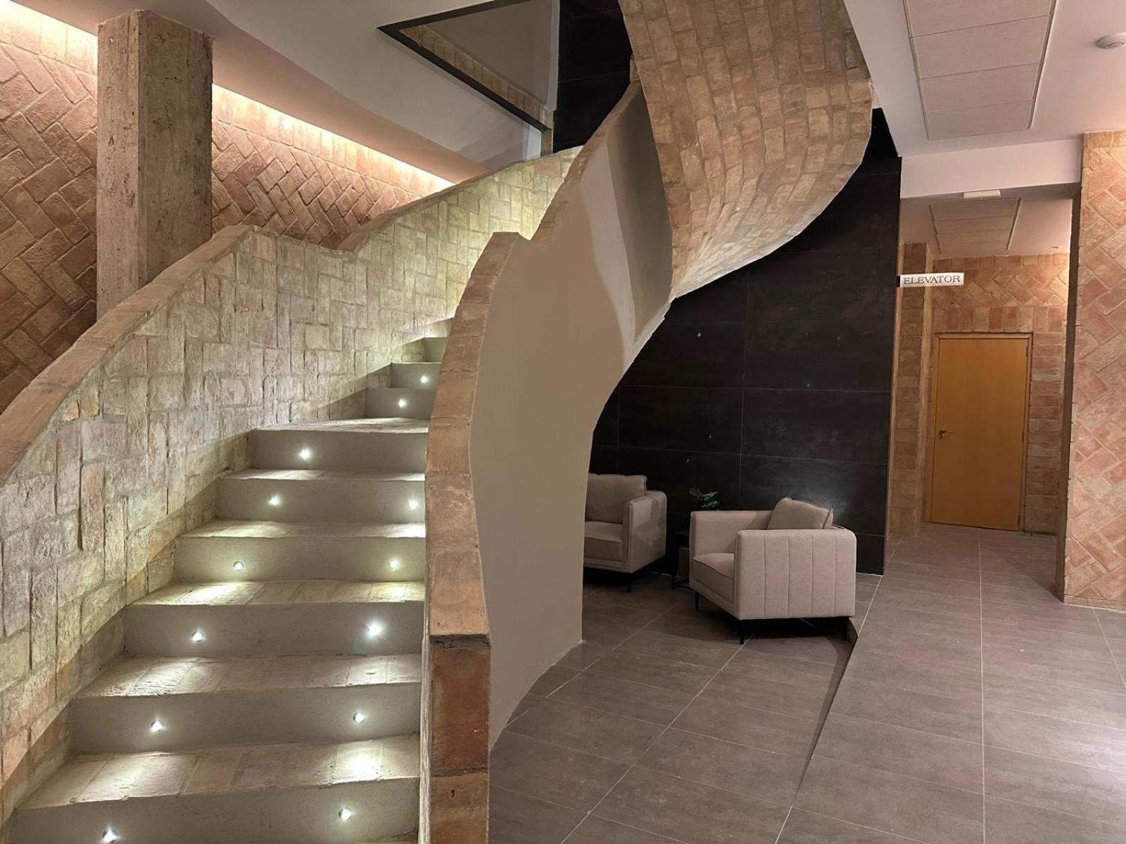 Guastavino By Alma Suites Valencia Exterior photo